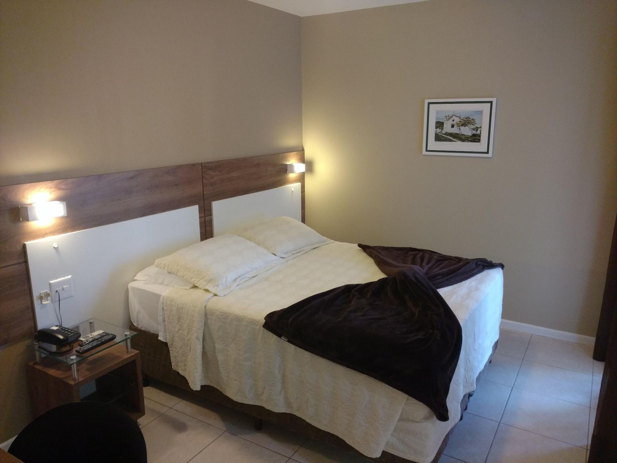 Brisamar Suite Hotel ฟลอเรียนอโปลิส ภายนอก รูปภาพ