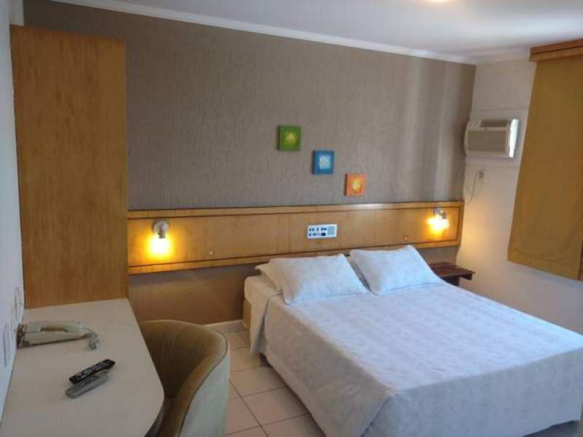 Brisamar Suite Hotel ฟลอเรียนอโปลิส ภายนอก รูปภาพ