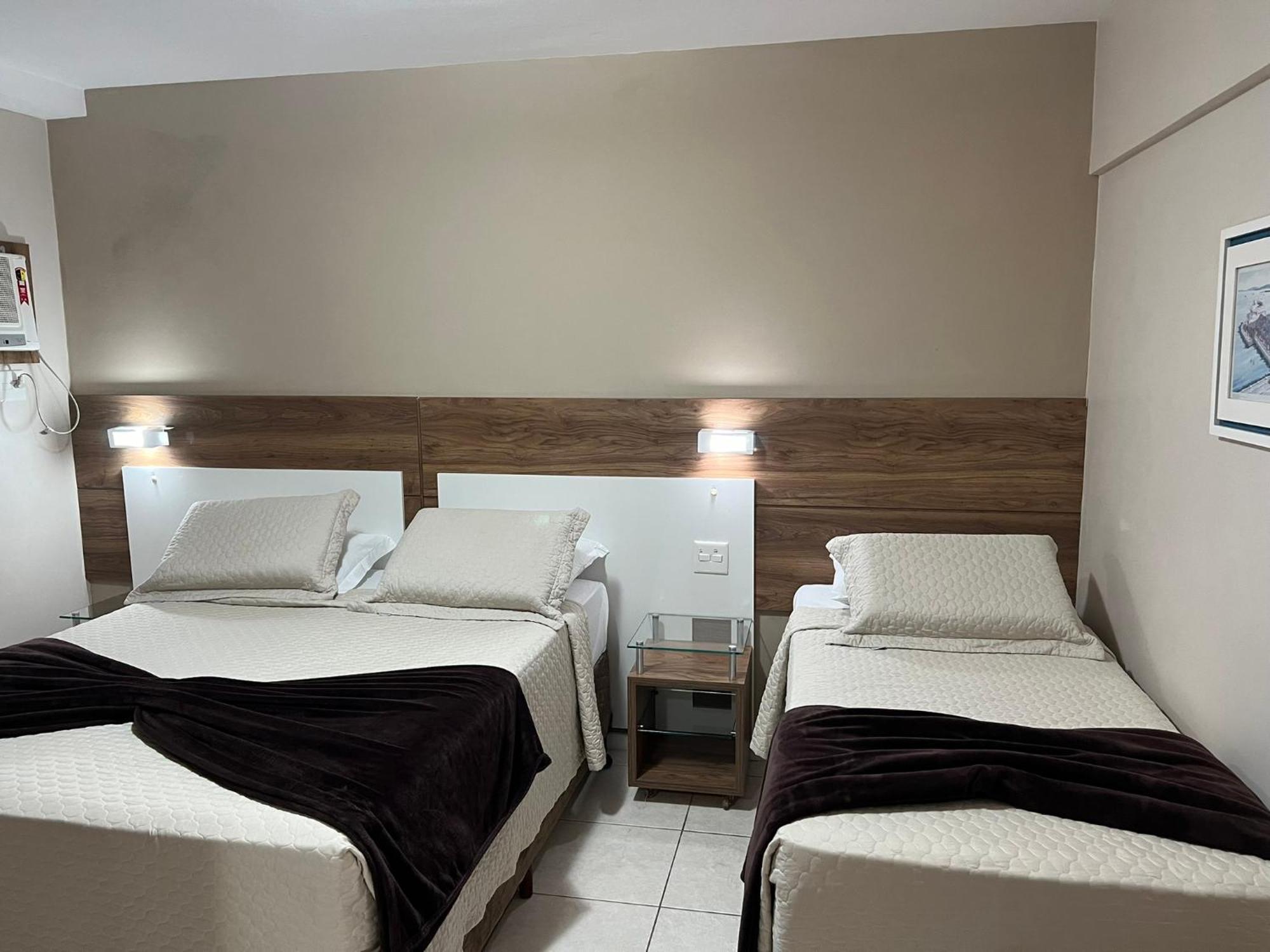 Brisamar Suite Hotel ฟลอเรียนอโปลิส ภายนอก รูปภาพ