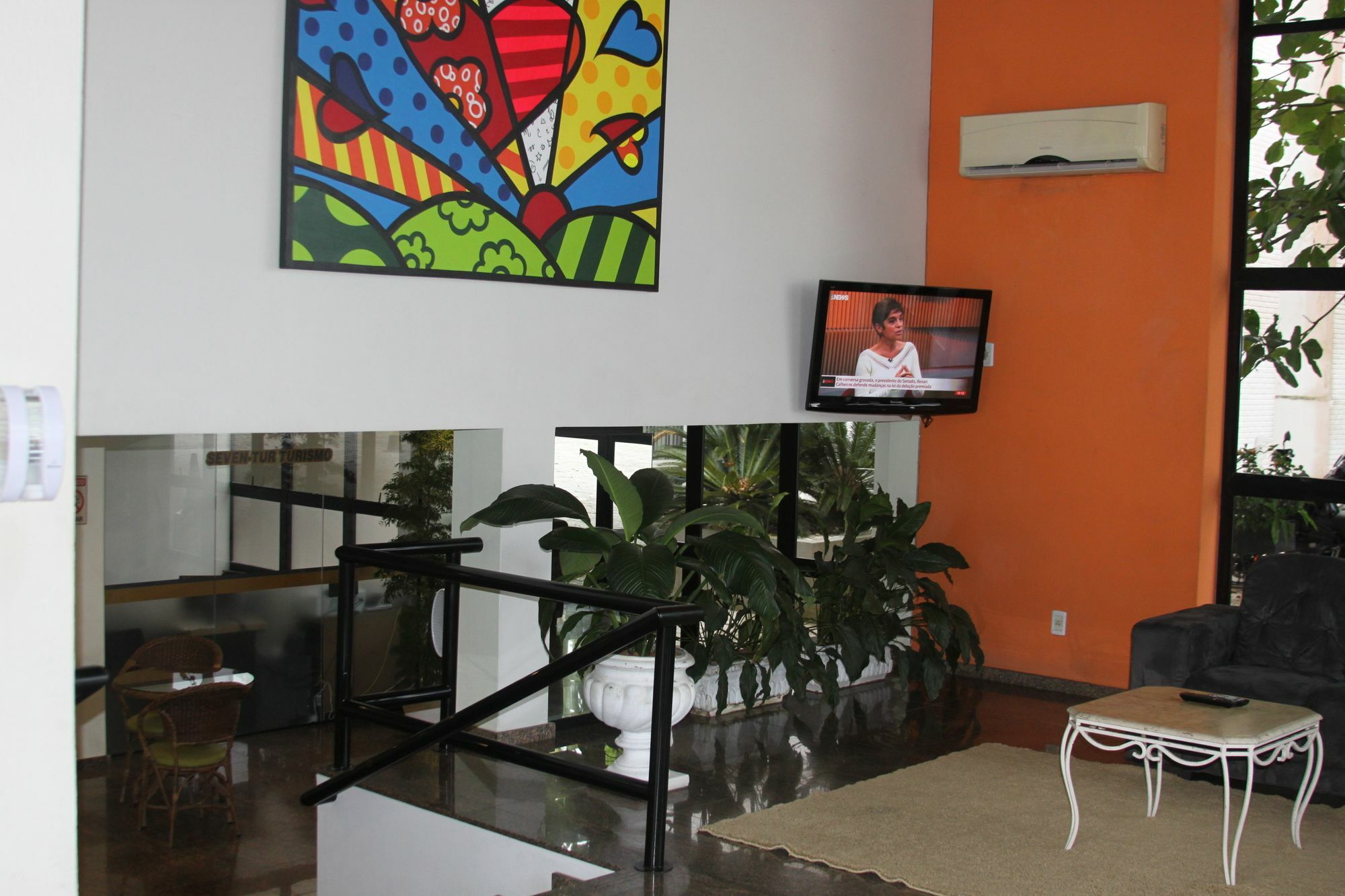 Brisamar Suite Hotel ฟลอเรียนอโปลิส ภายนอก รูปภาพ